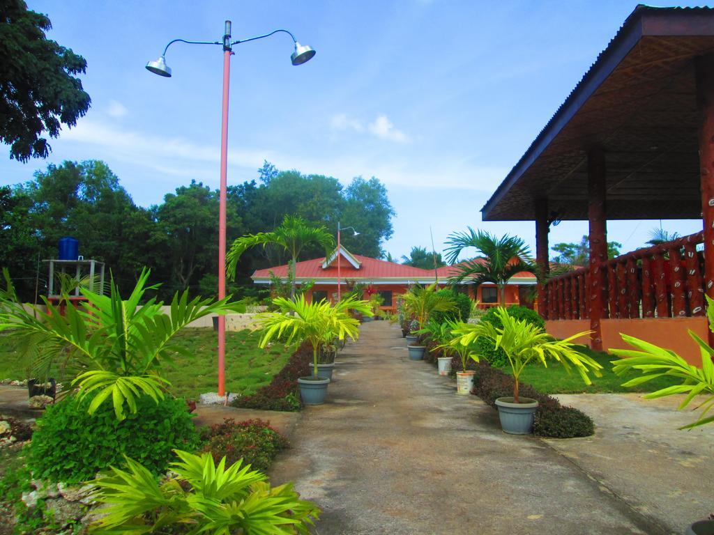 Golden Sam Resort Panglao Bagian luar foto